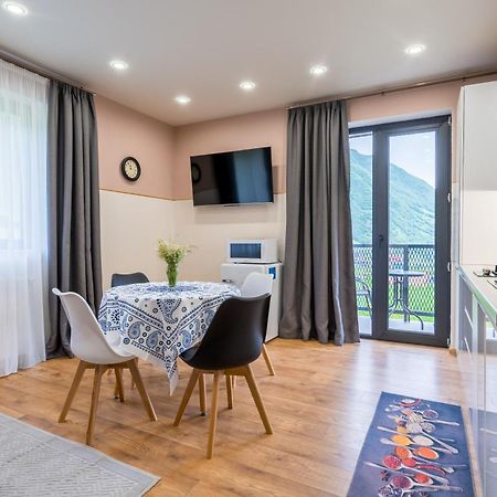 Devdaraki Apartments Kazbegi Eksteriør bilde