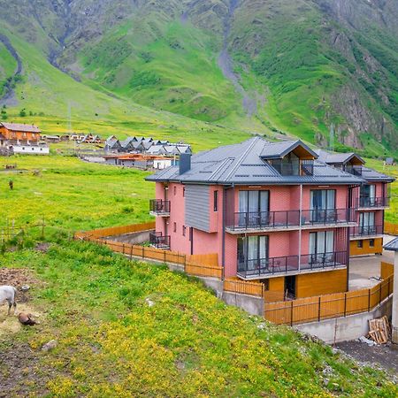 Devdaraki Apartments Kazbegi Eksteriør bilde