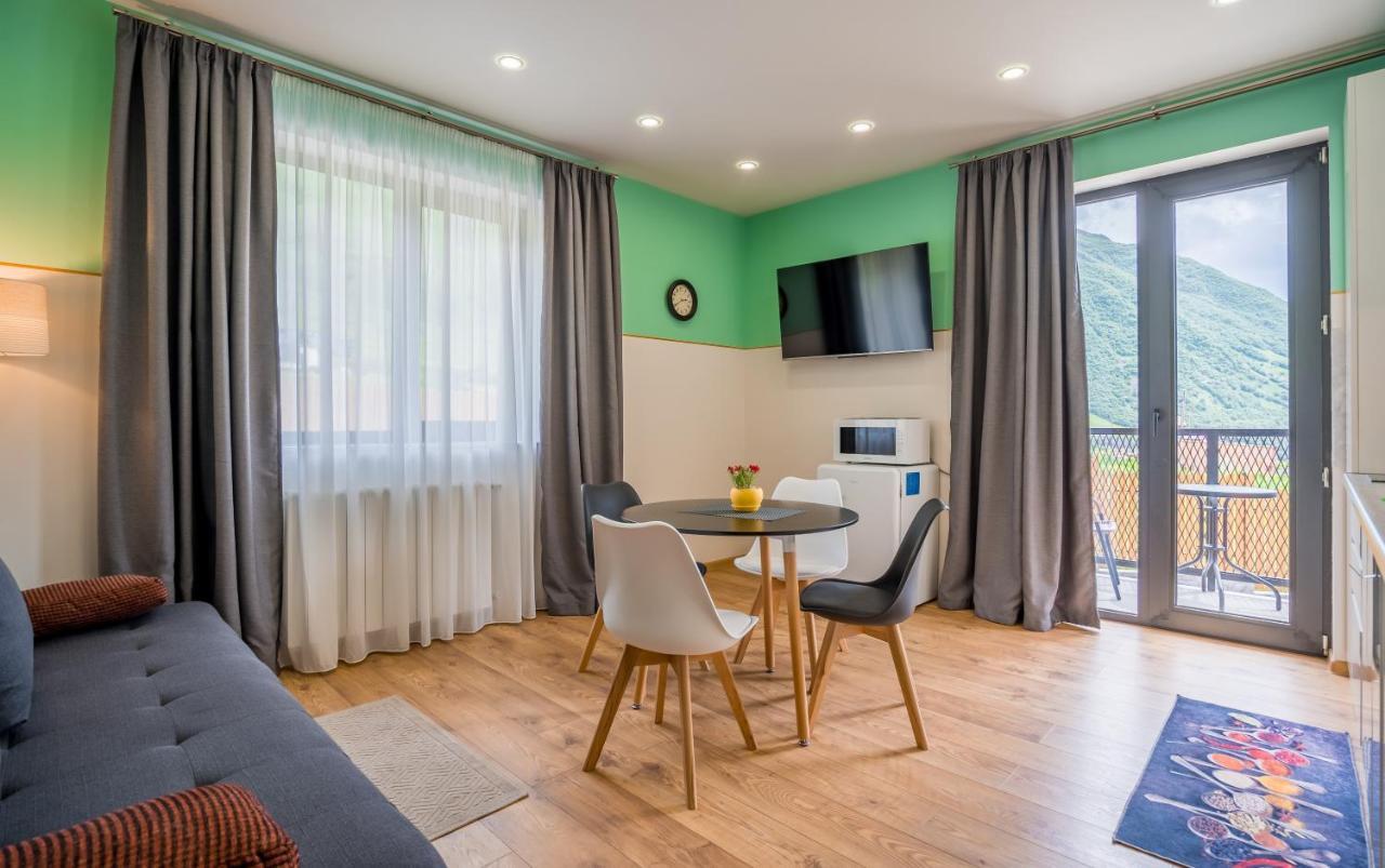 Devdaraki Apartments Kazbegi Eksteriør bilde