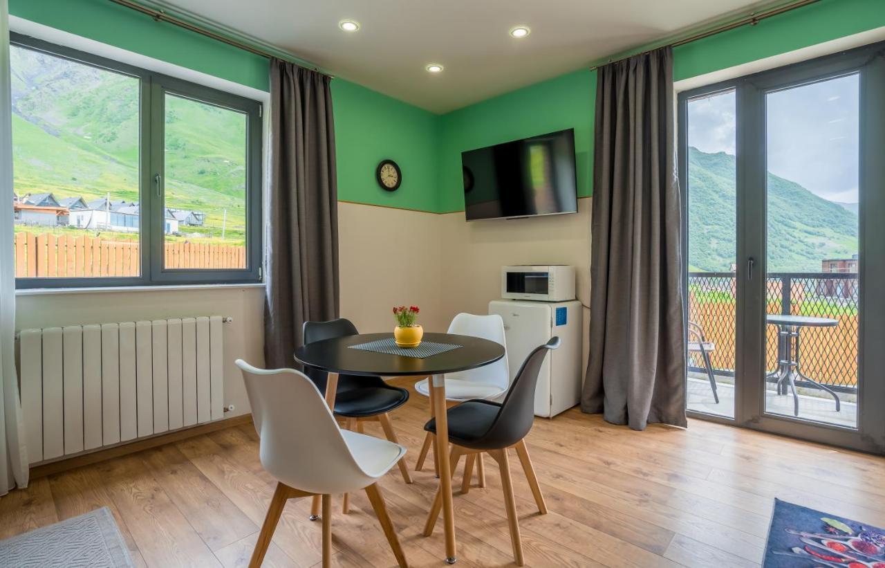 Devdaraki Apartments Kazbegi Eksteriør bilde