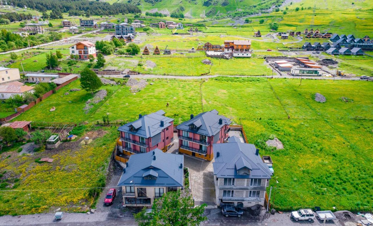 Devdaraki Apartments Kazbegi Eksteriør bilde