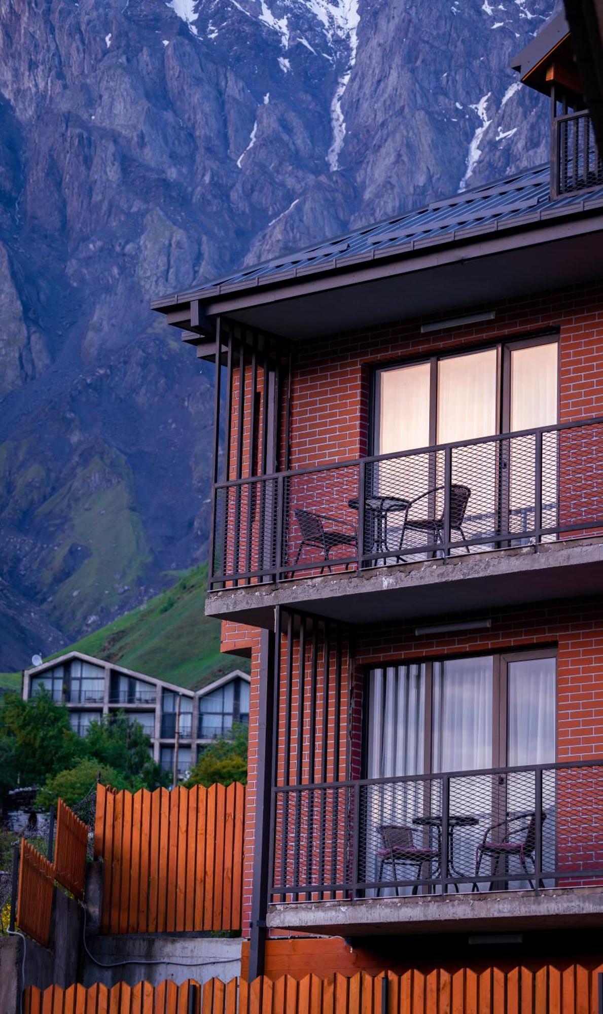 Devdaraki Apartments Kazbegi Eksteriør bilde